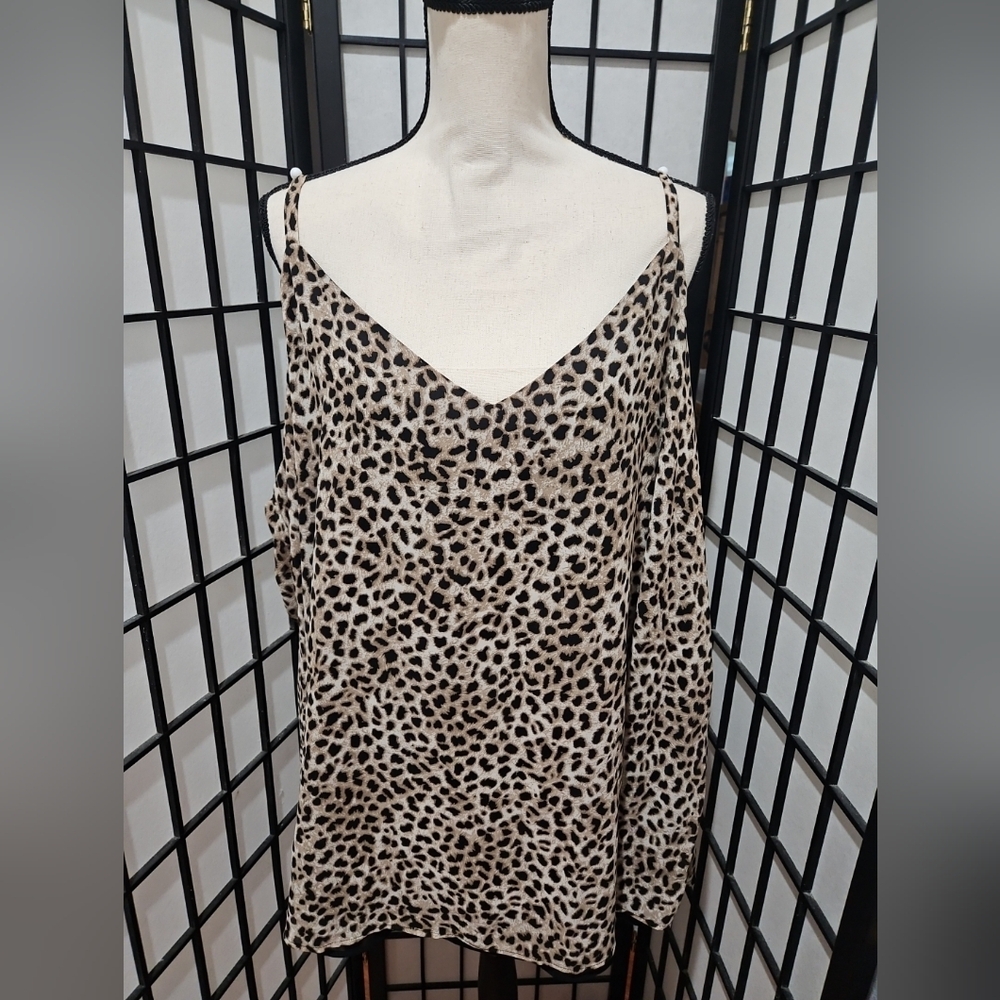 NWT TORRID Size 4 (3X) Leopard Chiffon Swing Cami